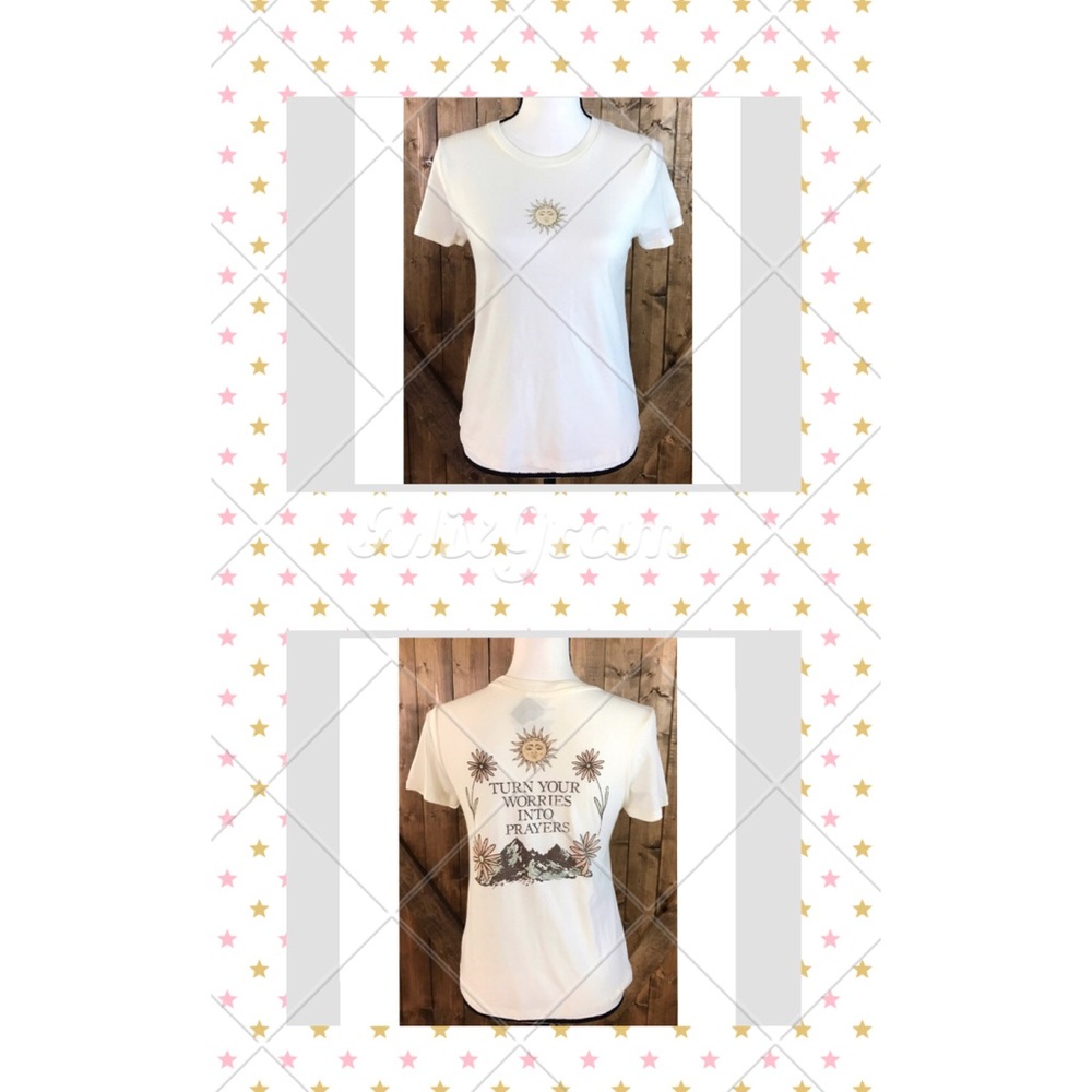 Social Scene Ivory Short Sleeve Tee Size S